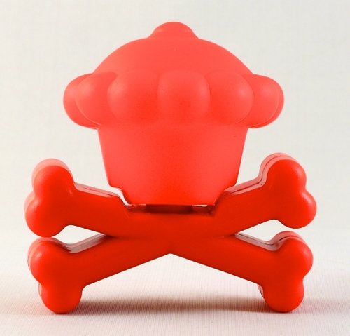 Crossbones Toy Strawberry figure by Johnny Cupcakes, produced by Johnny Cupcakes. Front view.