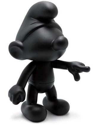 Smurf - Black figure by Peyo, produced by Artoyz Originals. Front view.