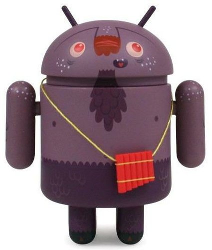 Pandroid figure by Kelly Denato, produced by Dyzplastic. Front view.