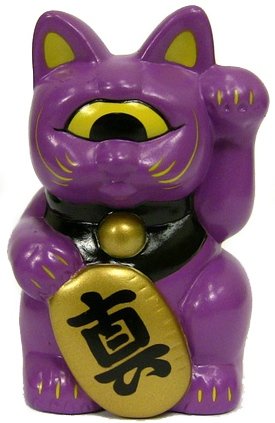 Mini Fortune Cat - Purple figure by Mori Katsura, produced by Realxhead. Front view.