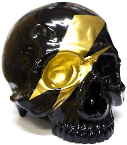 1/1 Skull Head - Pop Skull Black - Instore Exclusive figure by Secret Base, produced by Secret Base. Front view.