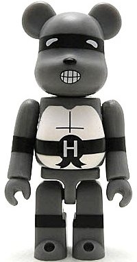 Hiroto Komoto - Secret Artist Be@rbrick Series 1 figure by Hiroto Komoto, produced by Medicom Toy. Front view.