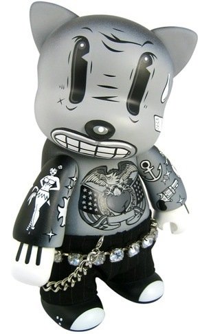 Alphonzo figure by Run, produced by Toy2R. Front view.