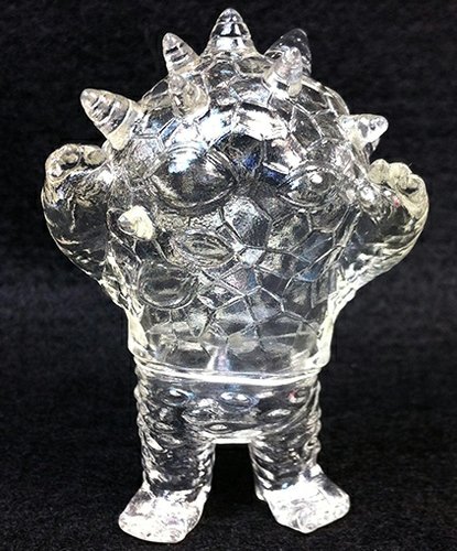 Micro Eyezon - Unpainted Clear figure by Mark Nagata, produced by Max Toy Co.. Front view.