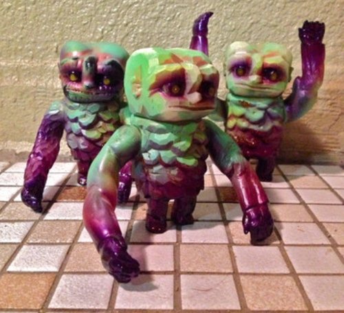 Nerd Pellet figure by Grody Shogun, produced by Lulubell Toys. Front view.