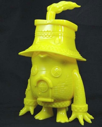 Kaijindoumei (Dream House Monster) figure by Kaijin X Noriya Takeyama, produced by One-Up. Front view.