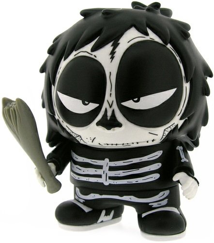 Evil Skeleton Ape figure by Mca, produced by Toy2R. Front view.