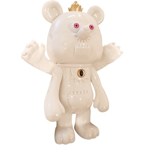BearBy figure by T9G, produced by Intheyellow. Front view.