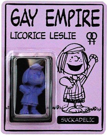 Licorice Leslie - Lavender Edition figure by Sucklord, produced by Suckadelic. Front view.