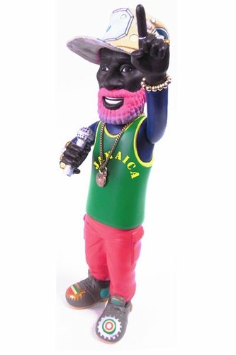 Lee Scratch Perry  figure by Archer Prewitt, produced by Presspop. Front view.