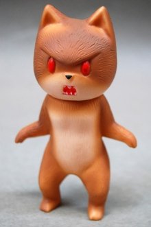 Wolfy figure by Sunguts, produced by Sunguts. Front view.