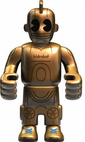 Kdr6t figure by Eboy, produced by Kidrobot. Front view.