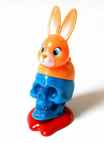Rabbit Orange figure by Kikkake, produced by Kikkake. Front view.