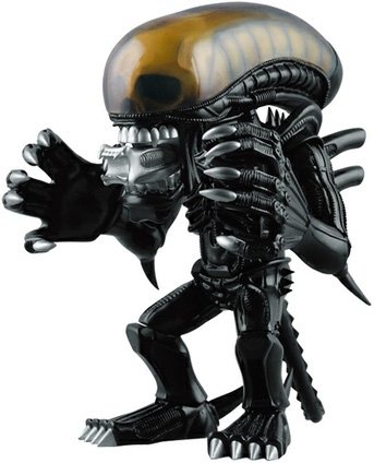 Alien - VCD Special No.118 figure by H8Graphix, produced by Medicom Toy. Front view.