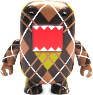 Plaid Domo figure, produced by Toy2R. Front view.