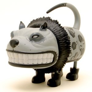 Booted Glamour Cat - Greyscale figure by Scott Musgrove, produced by Strangeco. Front view.
