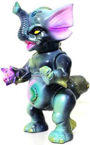 Boss Carrion - Scanner  figure by Paul Kaiju. Front view.