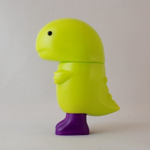 Amedas - Electric Lime × Purple figure by Chima Group, produced by Chima Group. Front view.