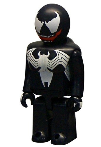 Venom Kubrick 100% figure by Marvel, produced by Medicom Toy. Front view.