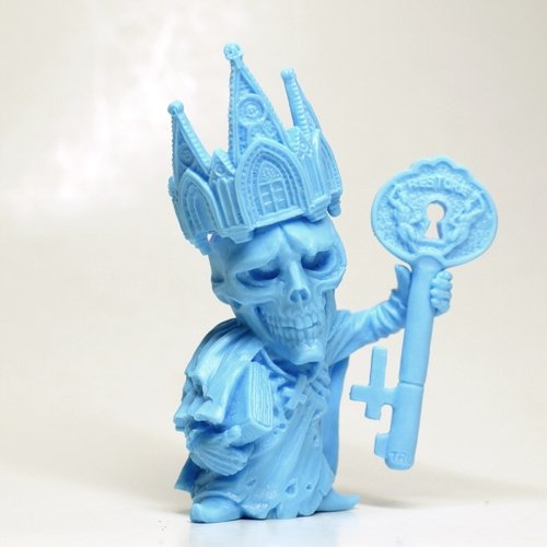 Kingdom Mind - Pop Soda Exclusive  figure by Junnosuke Abe, produced by Restore. Front view.