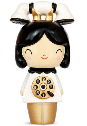 Chatty figure by Momiji, produced by Momiji. Front view.