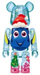 Dory Christmas Be@rbrick 100% figure by Disney X Pixar, produced by Medicom Toy. Front view.