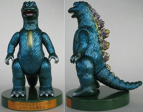 Godzilla 1964 (Mosu-Goji) Blue(Superfeset) figure by Yuji Nishimura, produced by M1Go. Front view.
