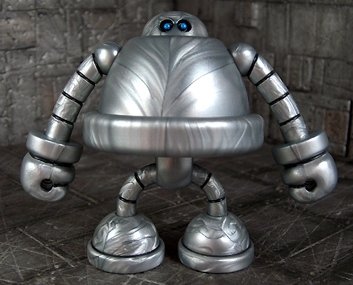 Standard Gobon MK II figure, produced by Onell Design. Front view.