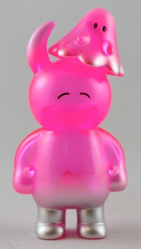 Uamou & Boo - Happy - Clear with Pink & Silver Sprays figure by Ayako Takagi, produced by Uamou. Front view.