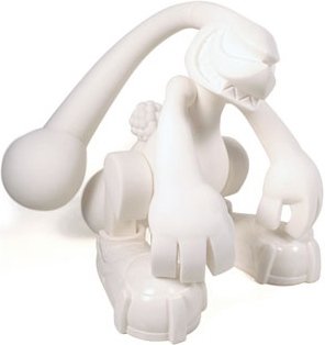 Blank White Grabbit figure by Touma, produced by Play Imaginative. Front view.