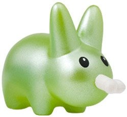 Happy Labbit  figure by Frank Kozik, produced by Kidrobot. Front view.