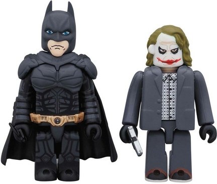 Batman & The Joker (The Dark Knight) figure by Dc Comics, produced by Medicom Toy. Front view.