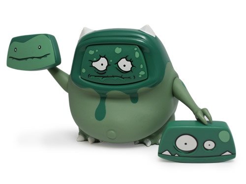 Groob - Goo figure by Andrew Bell, produced by Dyzplastic. Front view.