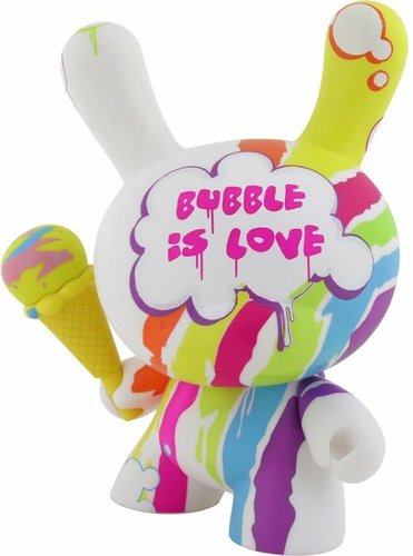 Bubble is Love figure by Tilt, produced by Kidrobot. Front view.