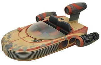 Landspeeder figure by Lucasfilm Ltd., produced by Medicom Toy. Front view.