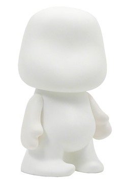 Señor Blanco DIY figure by Julian Pastorino, produced by Atom Plastic. Front view.