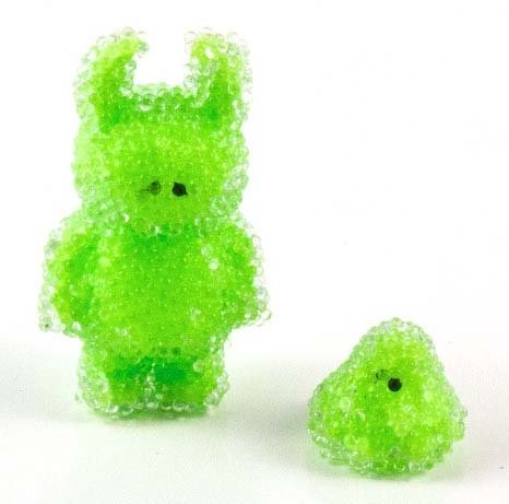 UAMOU - Bubbly Monster (Green) figure by Ayako Takagi. Front view.