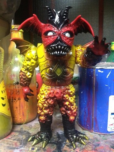 Ultrus Bog - Black Earth Scalded Magma Soul  figure by Skinner, produced by Lulubell Toys. Front view.