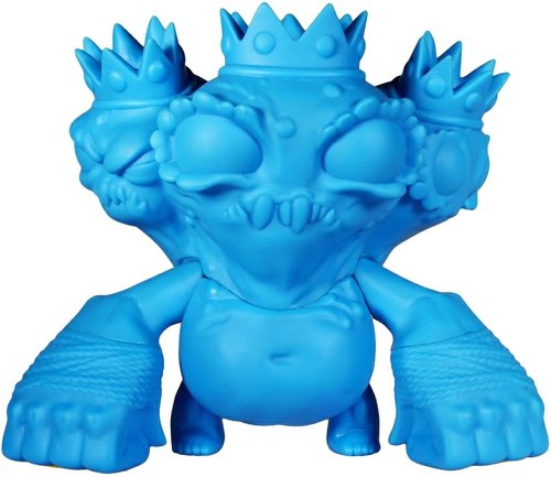 Triple Crown Monster - Unpainted Blue figure by Chris Ryniak, produced by Squibbles Ink & Rotofugi. Front view.