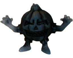 Grimm Gourd - Stealth figure by Greg Merreighn X Charles Marsh, produced by October Toys. Front view.