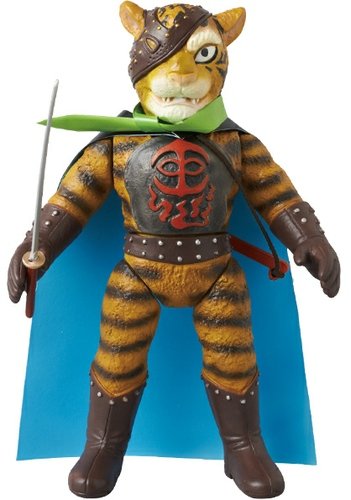 Tiger Joe (タイガージョー) figure, produced by Medicom Toy. Front view.
