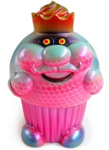 Zombie King Cuppy figure by Paul Kaiju, produced by Refreshment. Front view.