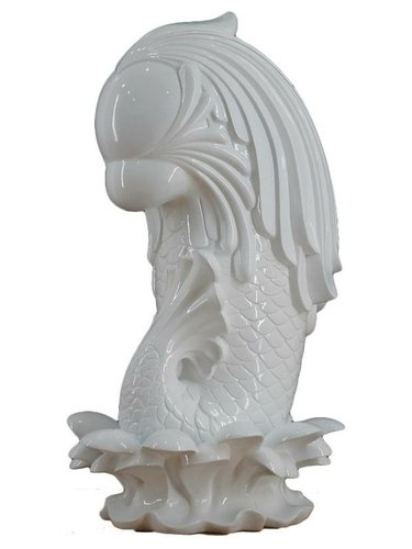 Merlion figure by Arkiv, produced by Flabslab. Front view.