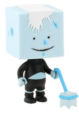 Alvine CubeBoy figure by Patricio Oliver (Po!), produced by Kidrobot. Front view.