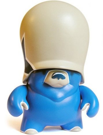 Blue Trooper figure by Flying Fortress, produced by Adfunture. Front view.
