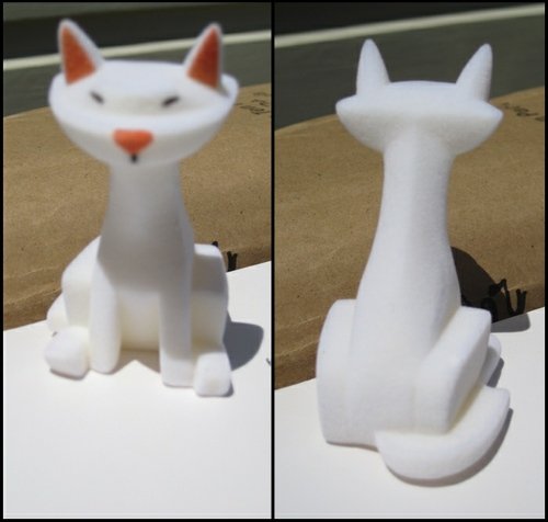 White Flocked Kitty  figure by Ashley Wood, produced by Threea. Front view.