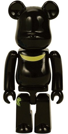 Comic Cue Vol.102 Special Issue Of Be@rbrick figure, produced by Medicom Toy. Front view.