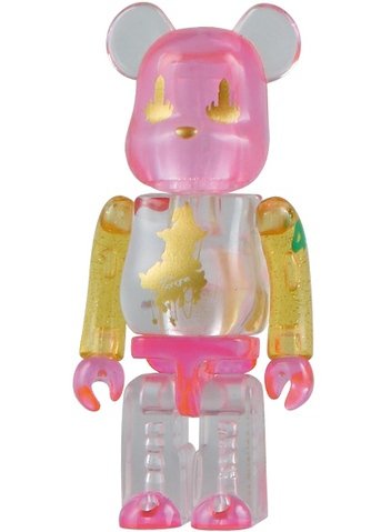 Kim Songhe Be@rbrick 100% figure by Kim Songhe, produced by Medicom Toy. Front view.