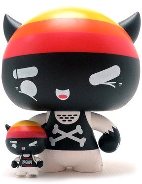 Boo figure by 123Klan, produced by Red Magic. Front view.