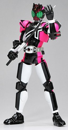 S.H.Figuarts Kamen Rider Decade figure, produced by Bandai. Front view.